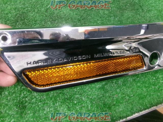 Harley
Davidson
Saddlebag latch cover
90601-93A / 90603-93A-03