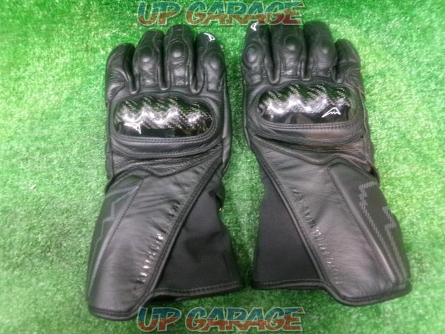 Size SKUSHITANI Varsity Winter Gloves
K-5596-02