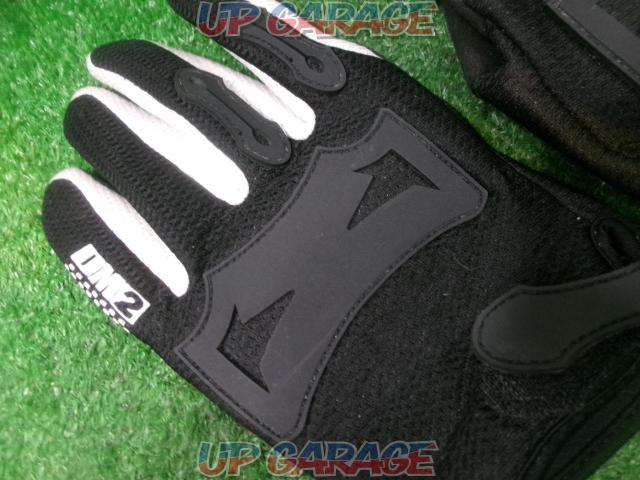 Size LL
DM2
Mesh Gloves Black-09