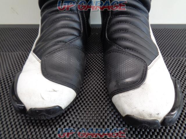 AlpinestarsSMX-6
v2
Racing boots
Size /27.5cm-04