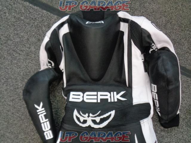 BERIK LS1-171334-BK GP-RACE MFJレーシングスーツ BK/WH サイズ:48-09