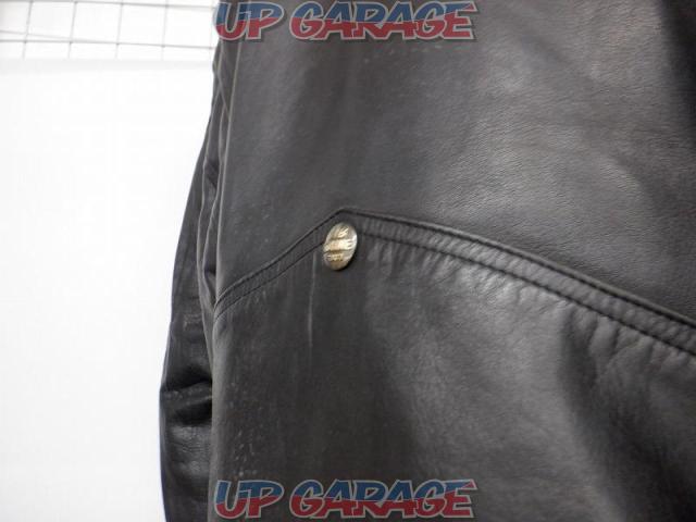 KOMINE
Excellence
ALFARAIN
Leather jacket-07