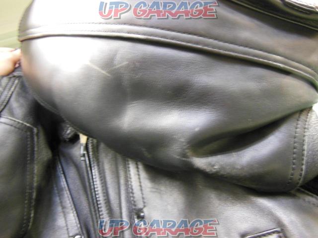 KADOYANEW
CONCEPTER
Single leather jacket with cold protection inner
Cowhide
Size: M
Product number: KKX21B-06