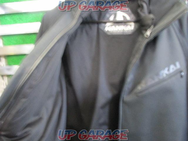 Nankaibuhin
Parts) NANKAI
Soft Shell
All-season jacket
SDW-4127
Size: LL-04