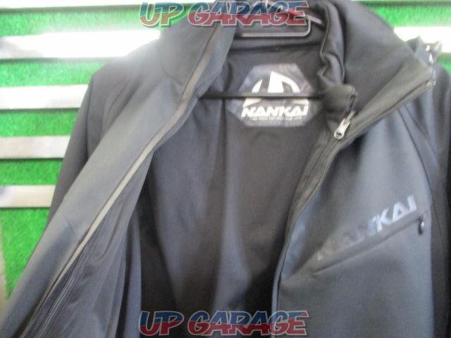 Nankaibuhin
Parts) NANKAI
Soft Shell
All-season jacket
SDW-4127
Size: LL-05