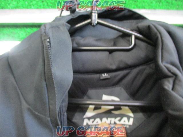 Nankaibuhin
Parts) NANKAI
Soft Shell
All-season jacket
SDW-4127
Size: LL-07