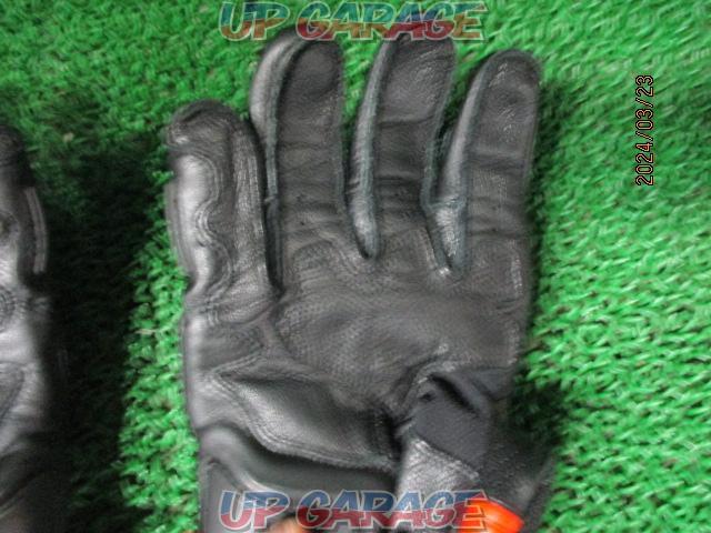 Alpinestars leather gloves
Speed
Evo
C1
Size: XL-04