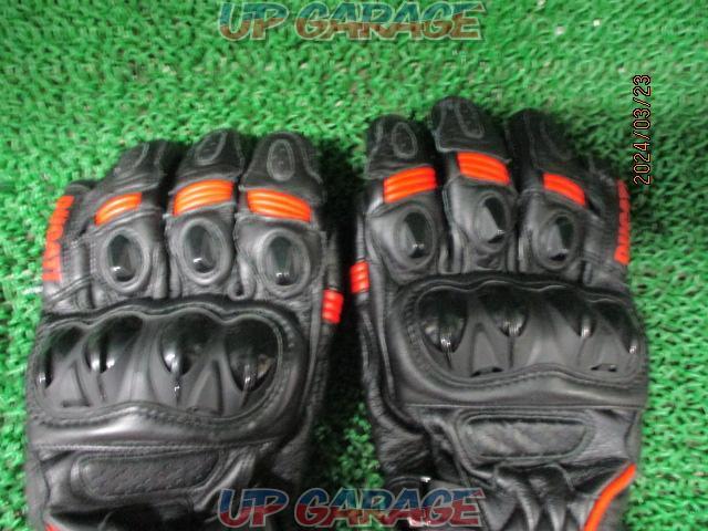 Alpinestars leather gloves
Speed
Evo
C1
Size: XL-07