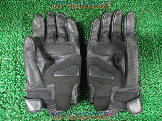 Rookie RLG-001
Leather glove (black)
HARD
RIDING
GLOVE
Size: M-02