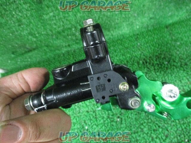 Unknown manufacturer, Chinese?
Front brake master cylinder with unknown piston diameter
KLX250(LX250E) removal-04