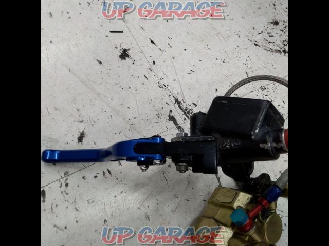 General purpose
Unknown Manufacturer
Brake caliper + NS50F genuine master + aluminum lever-04