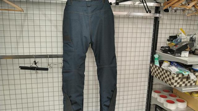Workman
Over pants
Product number: WM3640
Size: M-05