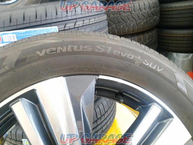 Try on free NISSAN
T33 X-Trail
G grade genuine wheel
+
HANKOOK
VENTUS
S1
EVO3
SUV-07