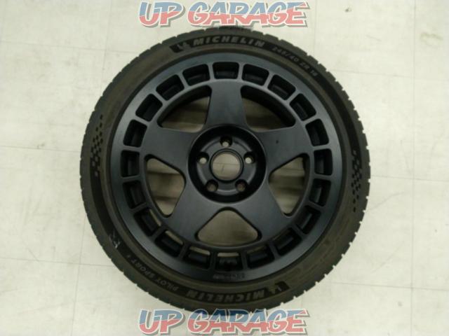 Try on Fifteen52 for free
TURBOMAC
+
MICHELIN
PILOT
SPORT
Five
Cool wheels in stock!!!-05