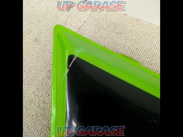 AR50 Kawasaki
Genuine side cover
Lime green/36001-1114/36001-1115 left and right set-05