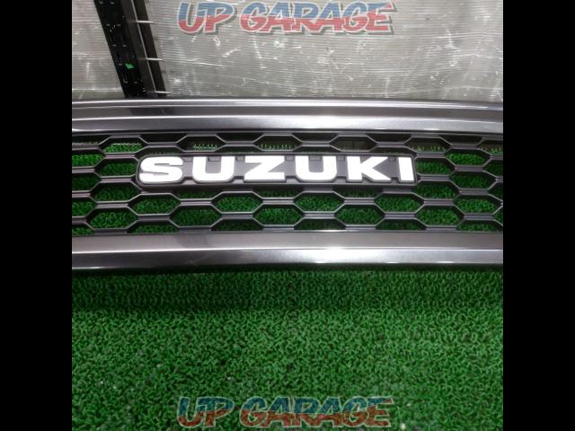 Suzuki genuine
Jimny / Jimny Sierra
Genuine OP front grille-03