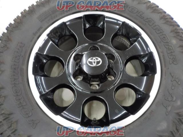 Toyota genuine
FJ Cruiser
Black color package genuine wheels + YOKOHAMA
GEOLANDAR
X-AT
265 / 65R17
GUN125
Used for Hilux-04