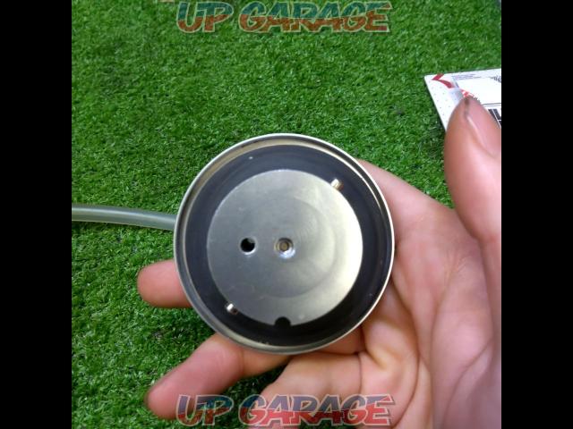 Unknown Manufacturer
Cap
Silver-03