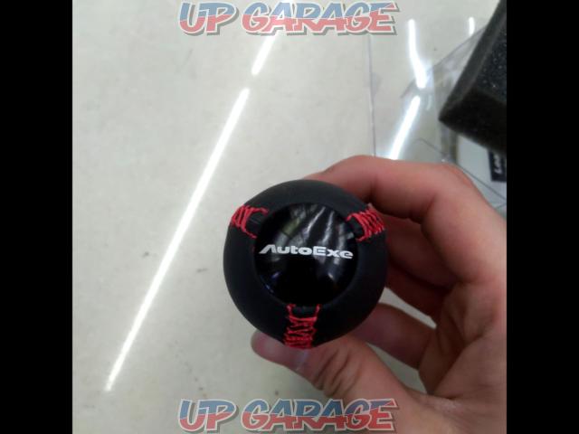 32
AUTO
exe
Leather shift knob
MT
Red Stitch-03