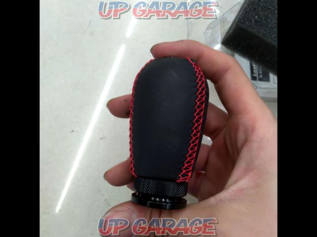 32
AUTO
exe
Leather shift knob
MT
Red Stitch-04