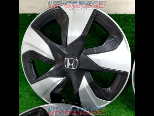 Honda
Fit genuine
Wheel cap-09