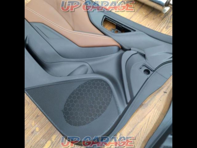 [Forrester
SK9/SKESUBARU
Pleiades
X-Edition
Edition
Special specification car
Front door interior panel-04