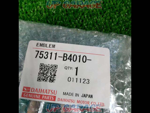 DAIHATSU
Emblem
75311-B4010--02