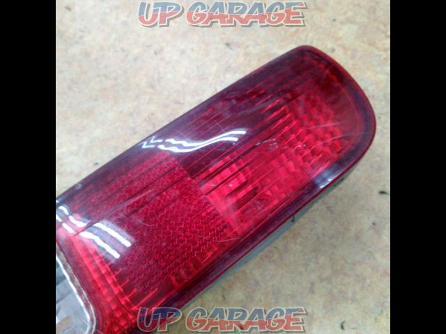 S321V
HIJET CARGO DAIHATSU OEM
Tail lens
Right only-03