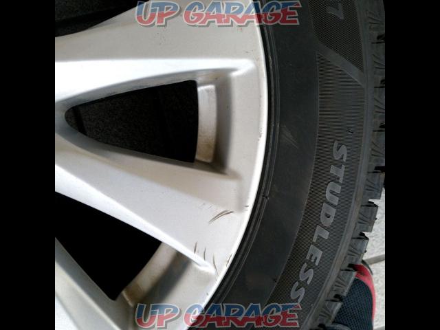 Daihatsu genuine
Altis genuine wheels + BRIDGESTONE BLIZZAK
VRX3-07