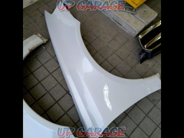 Subaru Genuine Legacy
BLE
Late model front fender left and right-02
