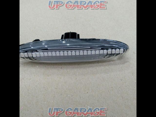 Other Flowing LED Side Markers Yellow-02