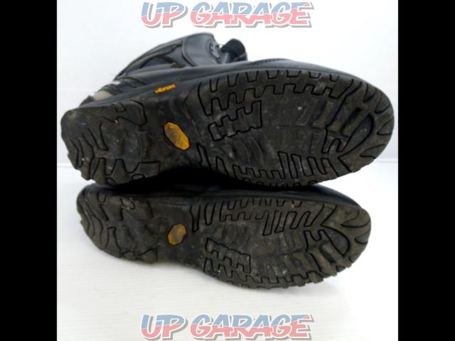 Size: 26 cm
KUSHITANI
K-4575
Adore Ne shoes-09