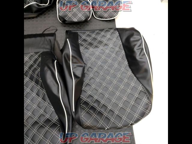 clazzio
Seat Cover
[Prius α
ZVW41 series-02