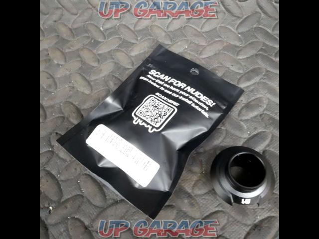 LIKEWISE
Shift boot retainer
PLUS +-04