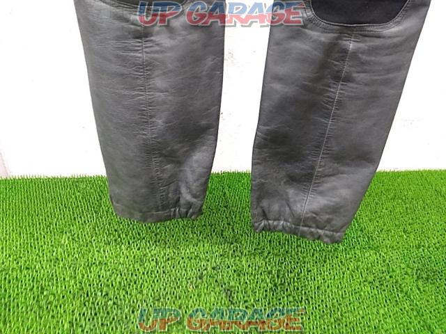 DUCATI
Leather pants
Size: 52-09
