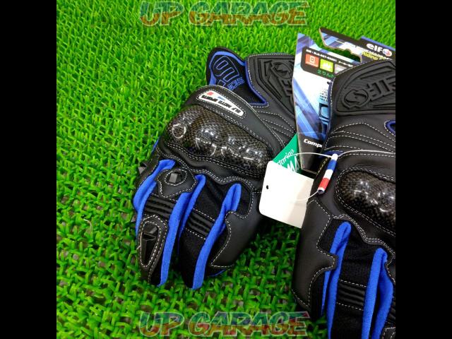Size Melf
RACING
2 limited edition model
Black × Blue-04