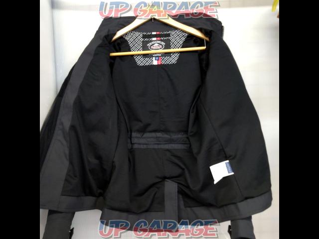 Kushitani
Arcana Jacket
Size: M-03