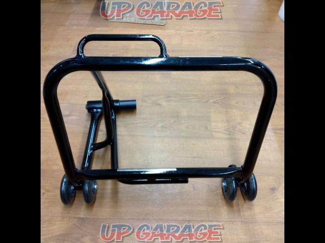 J-TRIP
Cantilevered roller stand-06