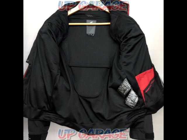 RS Taichi
Mesh jacket
Size: S-03
