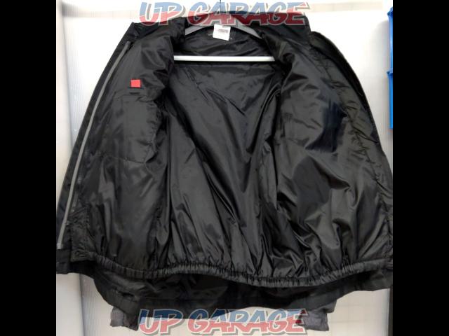 Rough & load
Winter jacket
Size: L-03