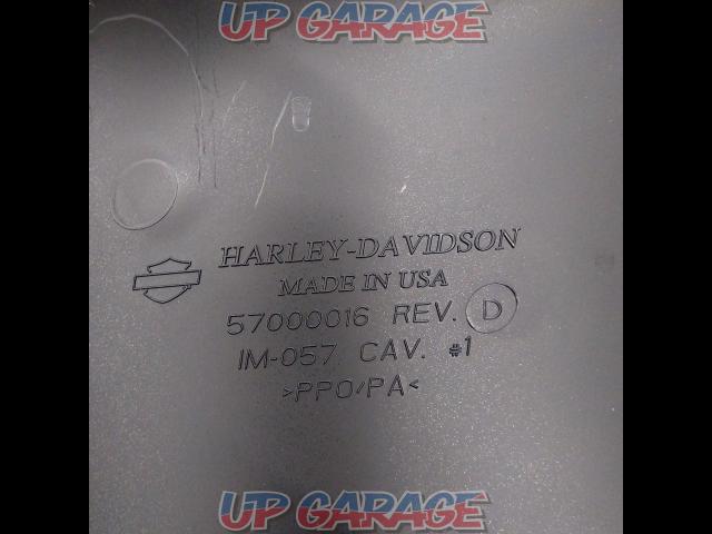 Harley-Davidson
FLHXS genuine upper fairing-09