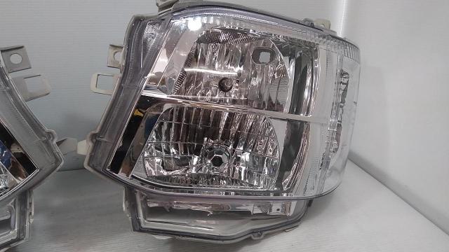 Unknown Manufacturer
Headlight-02