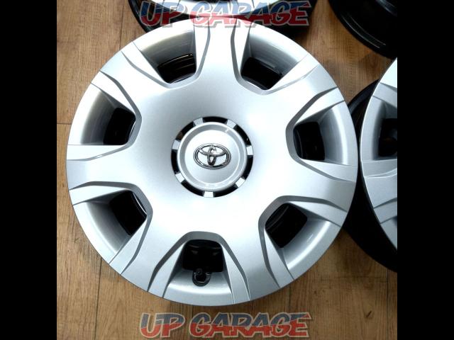 TOYOTA
Hiace 200
Genuine 15 inches steel wheels-03