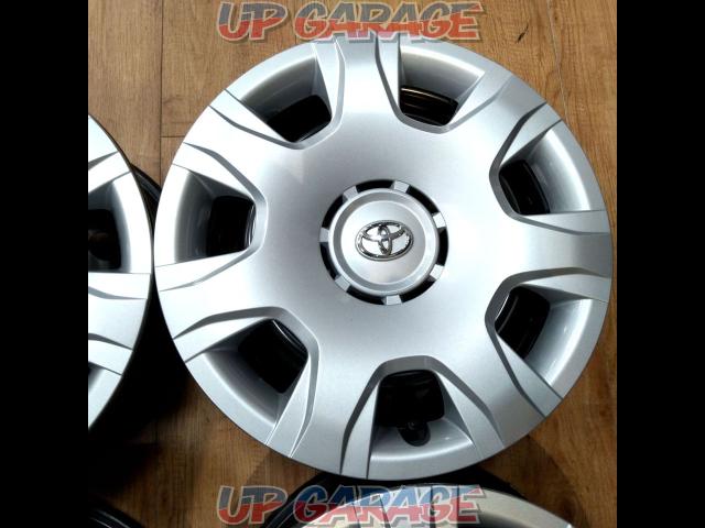 TOYOTA
Hiace 200
Genuine 15 inches steel wheels-05