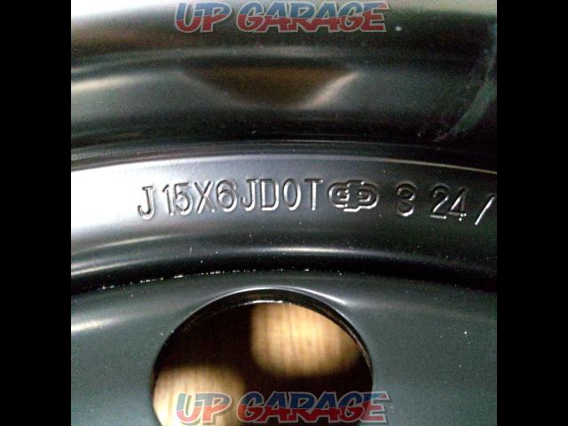 TOYOTA
Hiace 200
Genuine 15 inches steel wheels-06