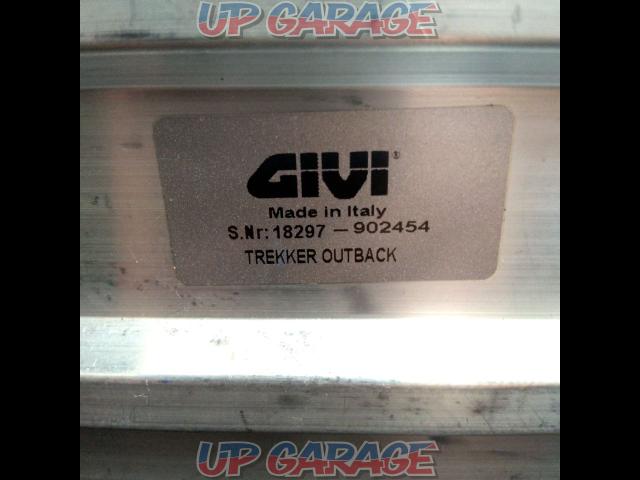 GIVI (ENT)
Aluminum side case
TREKKER
OUTBACK
48
BLACK
LINE
OBKN48BL-08