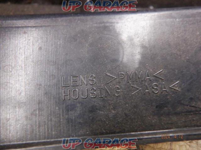 Right side only Mazda genuine
Tail lens-05