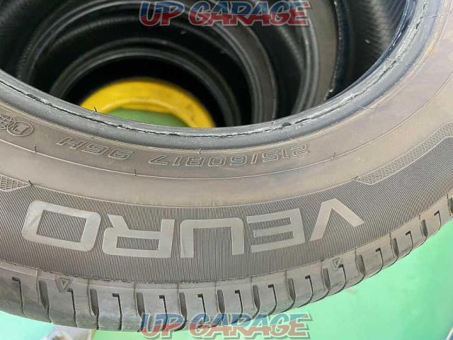 DUNLOPVEURO
VE304
215 / 60R17
Made in 2023
Made in 2023
Four-03