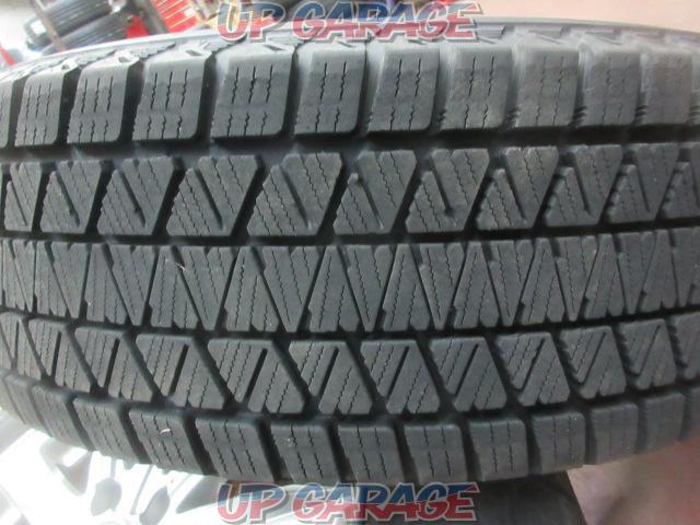※ 2 tires only
BRIDGESTONE
BLIZZAK
DM-V3
(X04251)-04