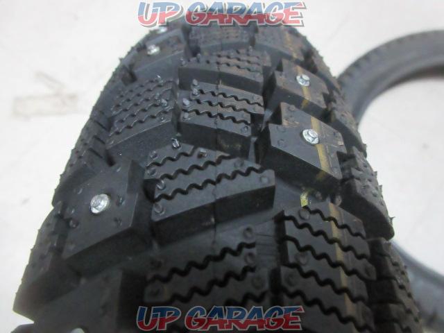 MAXXIS
SNOW
Spike tires front and rear set
(X04318)-04